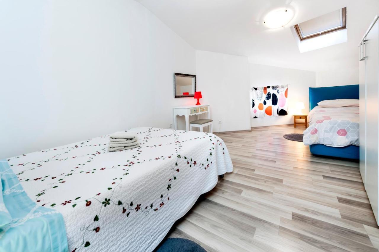 Sea View Apartment Rovinj Exterior foto